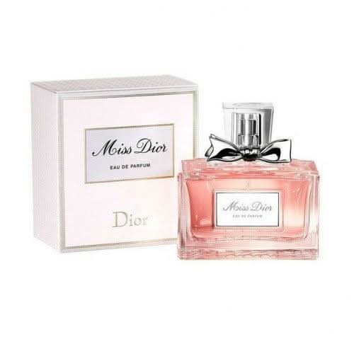 Miss Dior Eau De Parfum Dior Miss Dior Eau de Parfum Dior Miss Dior Eau de Parfum is a timeless and sophisticated fragrance that captures the essence of refined femininity and grace. With its elegant composition, this fragrance embodies the spirit of Dior